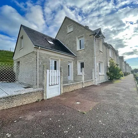 Refuge De La Tour By Melrose Holiday home *